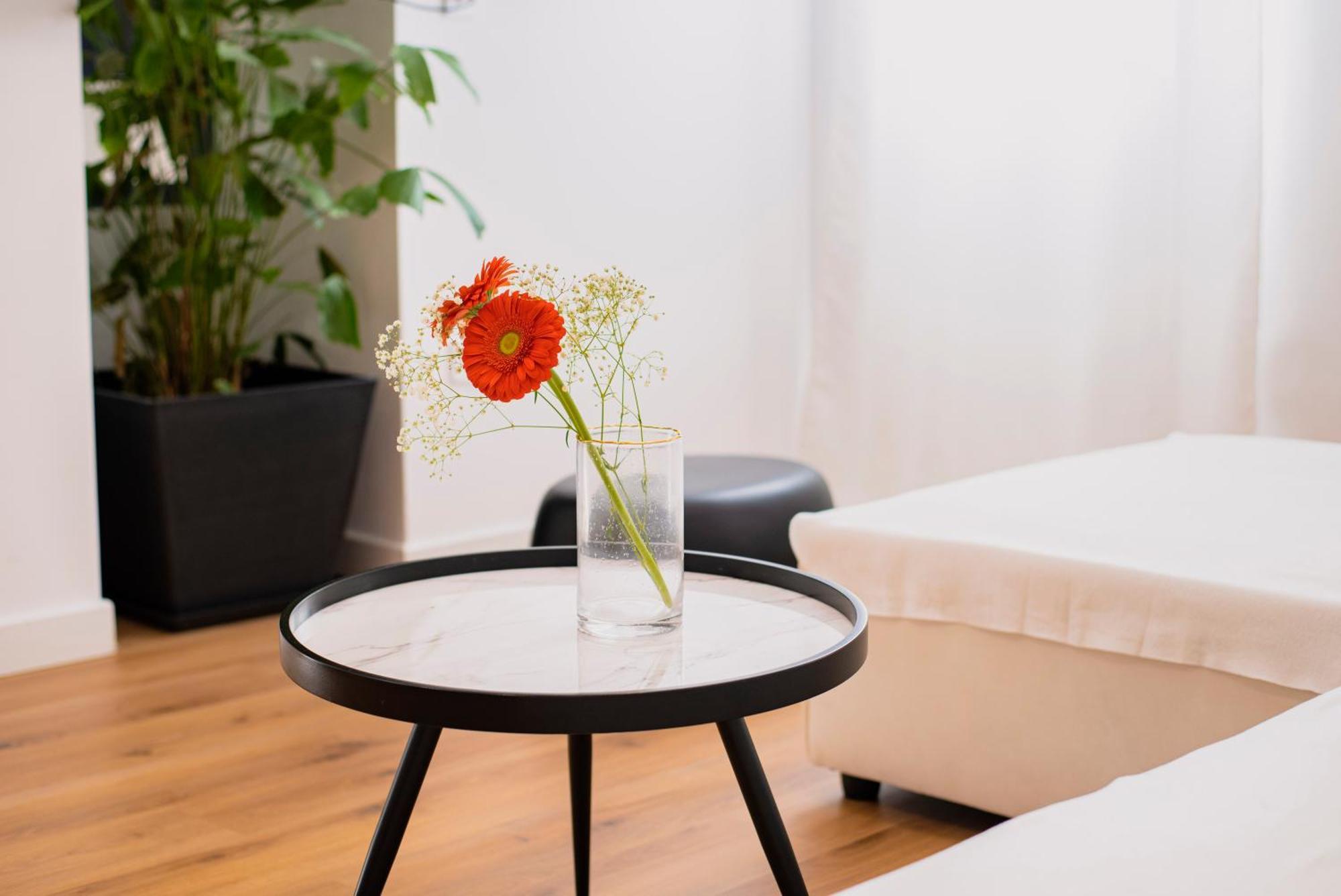 White Harmony, 2 Bedroom Apartment Athen Exterior foto