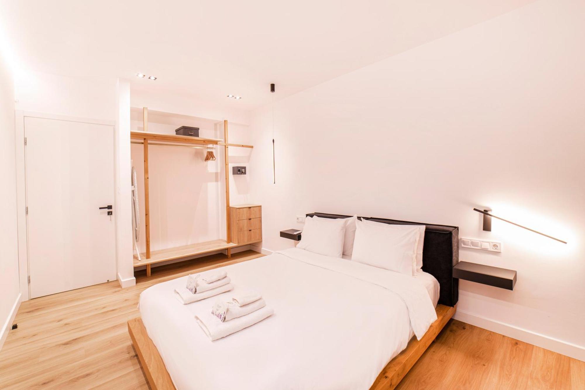 White Harmony, 2 Bedroom Apartment Athen Exterior foto